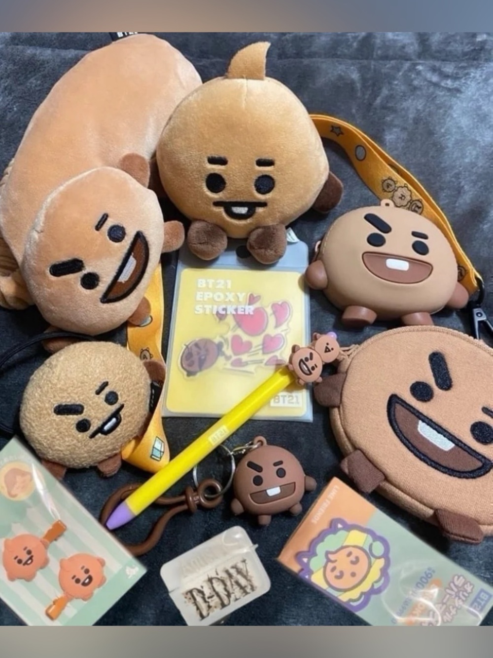 BT21 SHOOKY BUNDLE LOT (16 ITEMS)